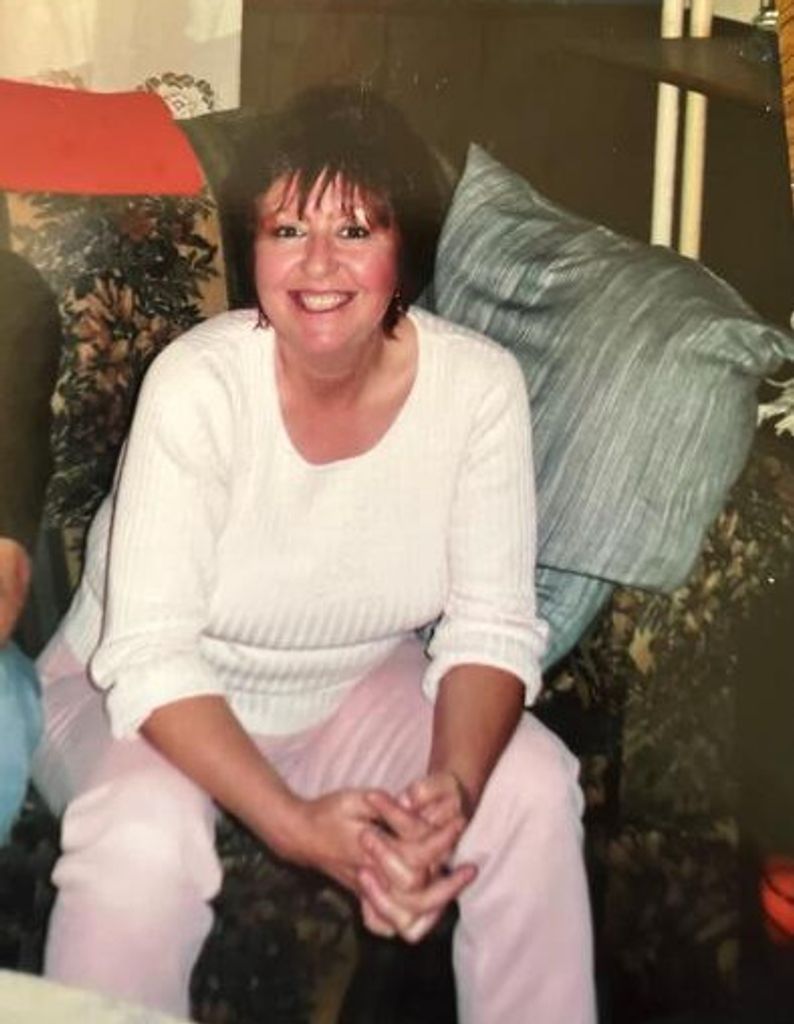 Julie Wright