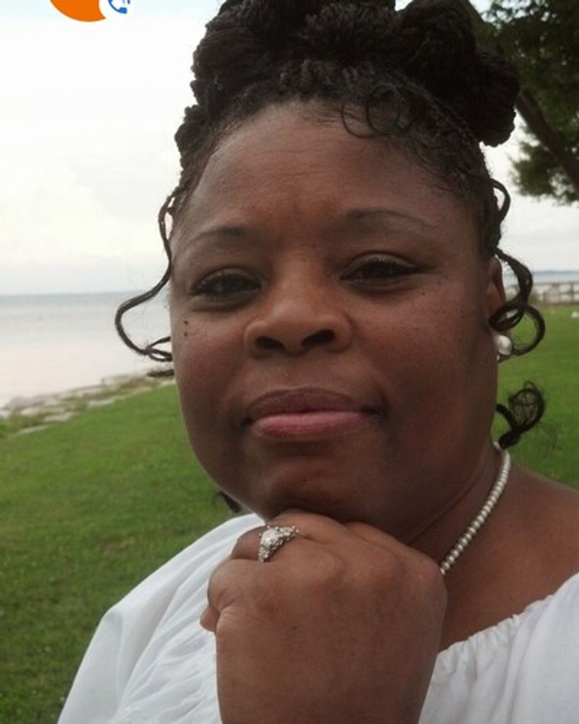 Stephanie M. Wright Profile Photo