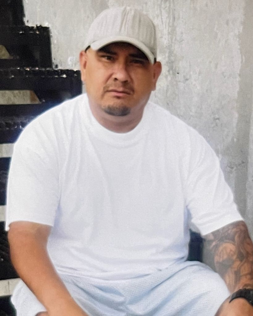 Oscar De Leon Profile Photo