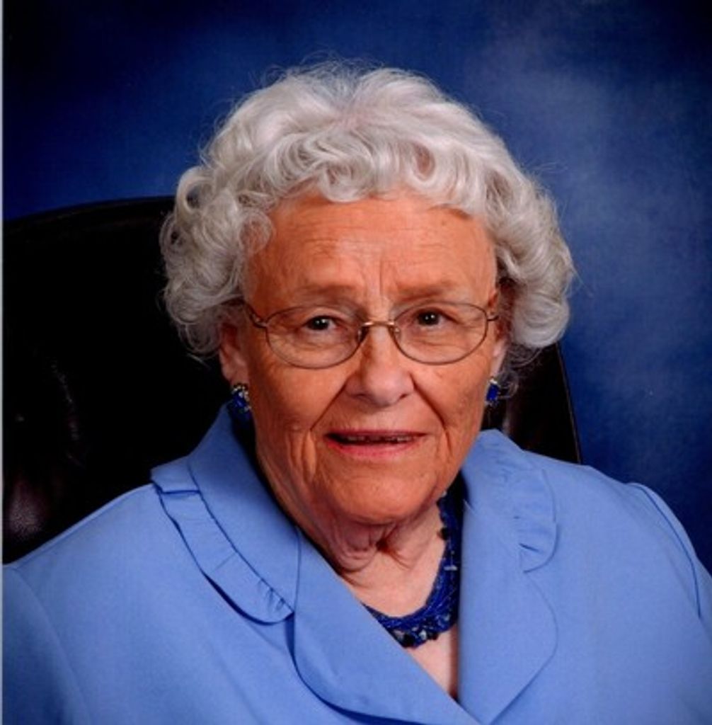 Louise Grimes Profile Photo