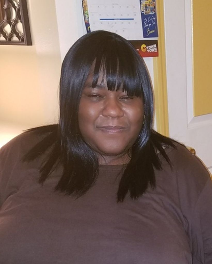 Lavina Dennis Profile Photo