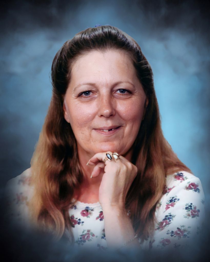 Betty Jo (Sullivan)  Roundhead