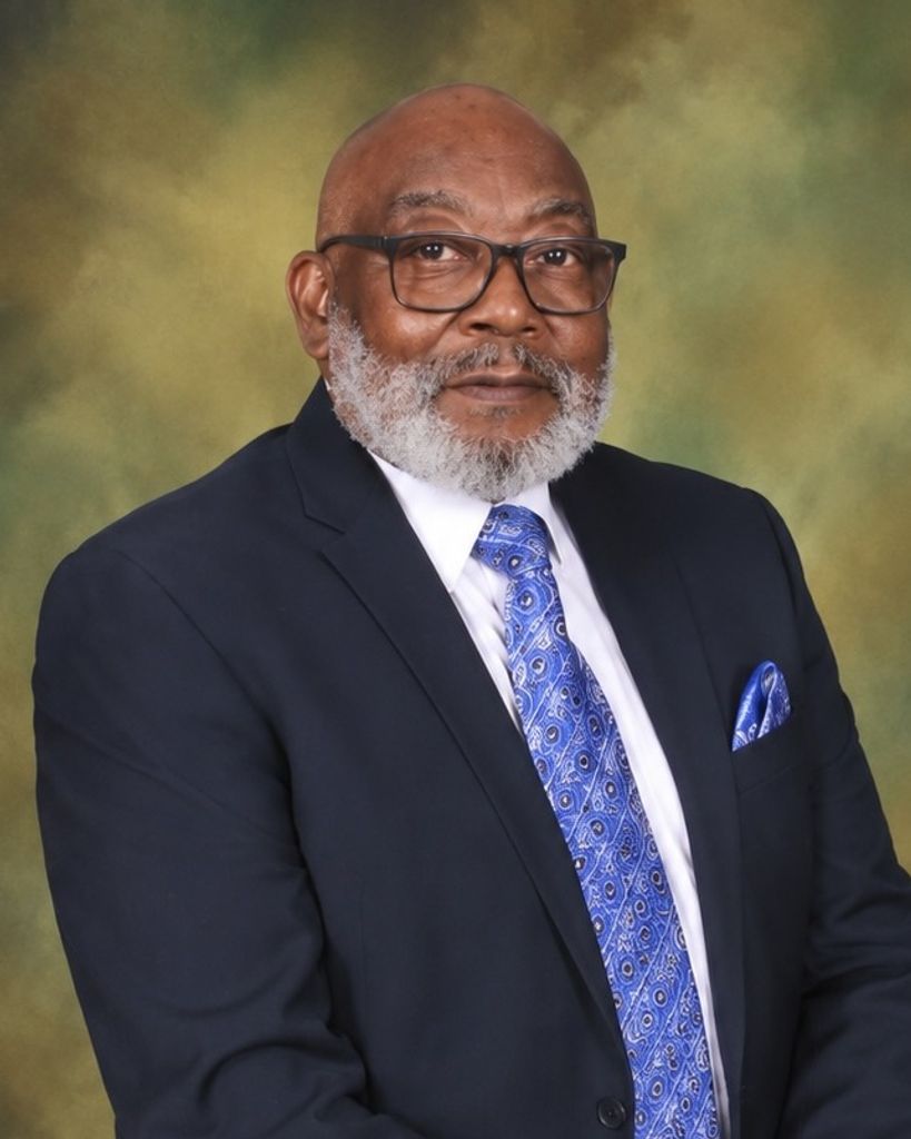Mr. Eric Dean Readus Profile Photo