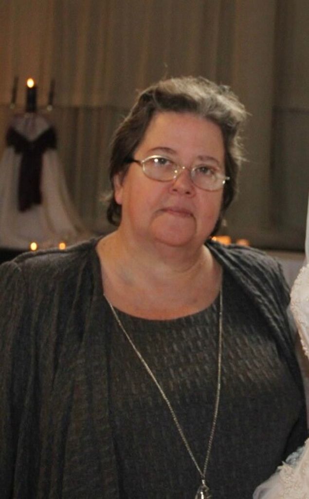 Melanie Davis