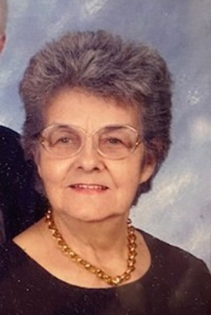 Theresa Labrecque Profile Photo
