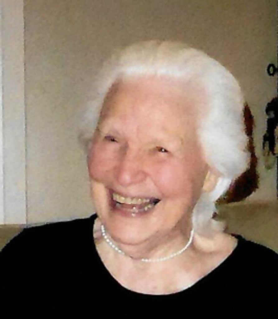 Carmen Lupo