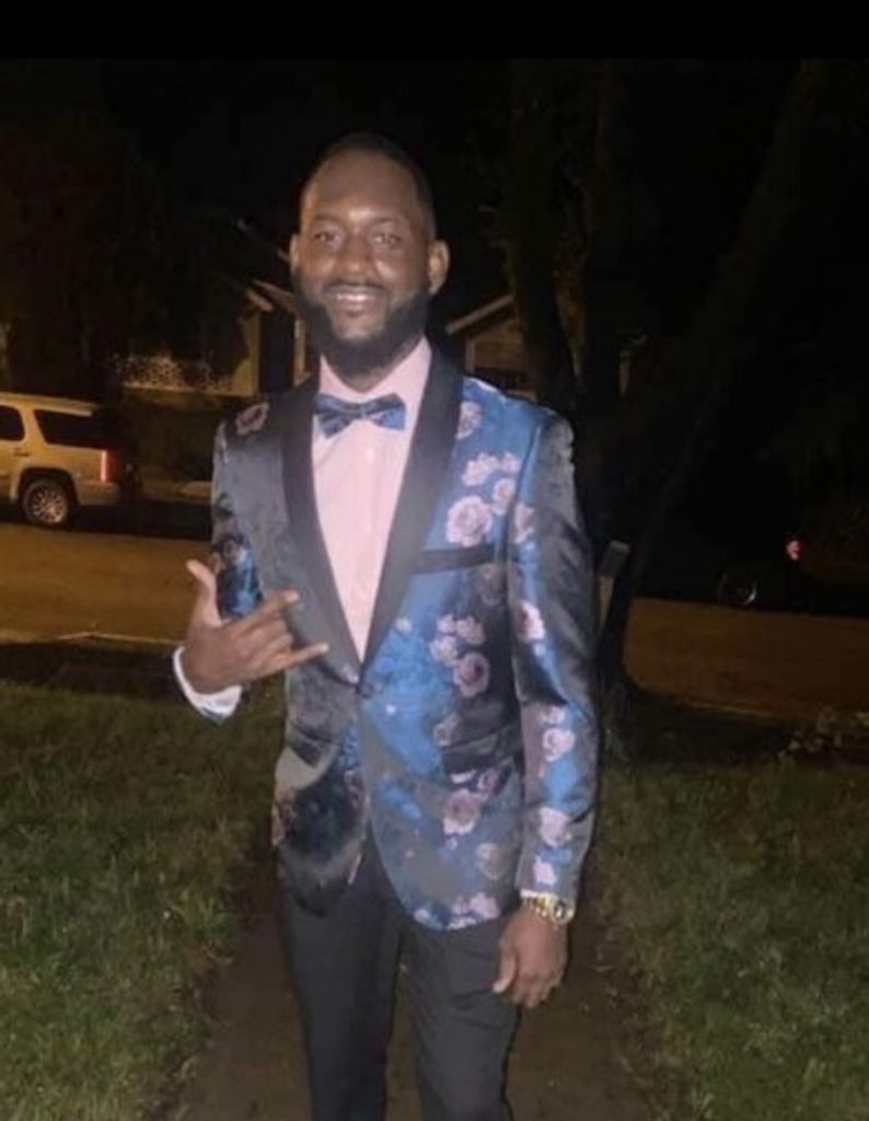 Chester E. Brown  Iii