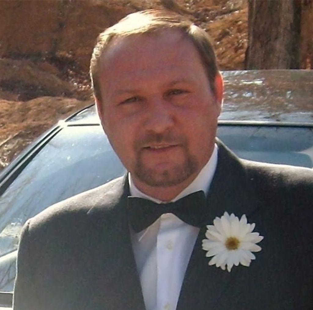 Robert Lindsey Huotari