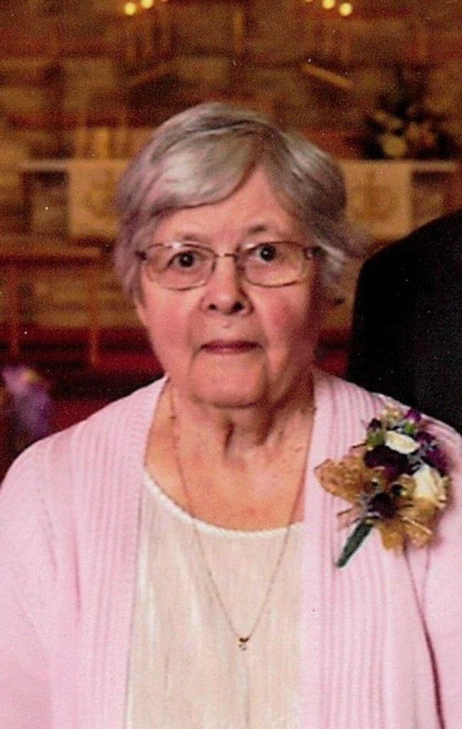 Elaine Minnie Neva Bates Profile Photo