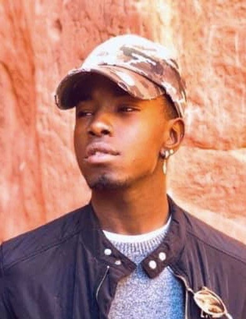 Lazell Tre-Zhon Hampton