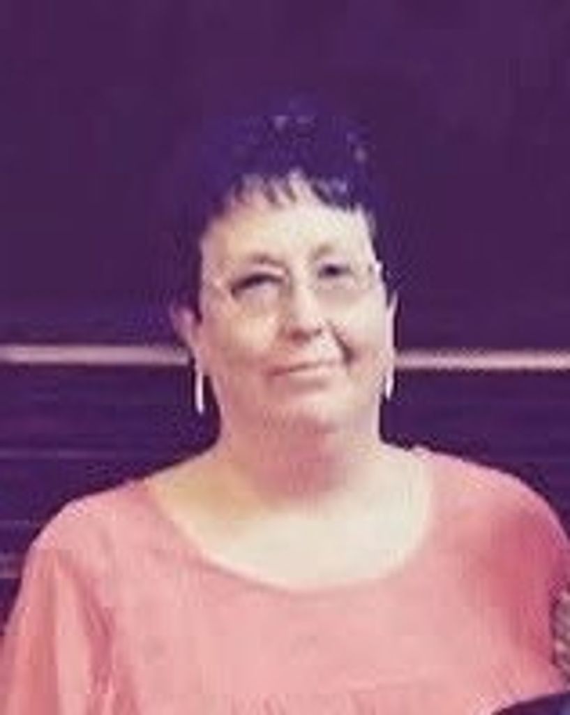 Ellen Seth