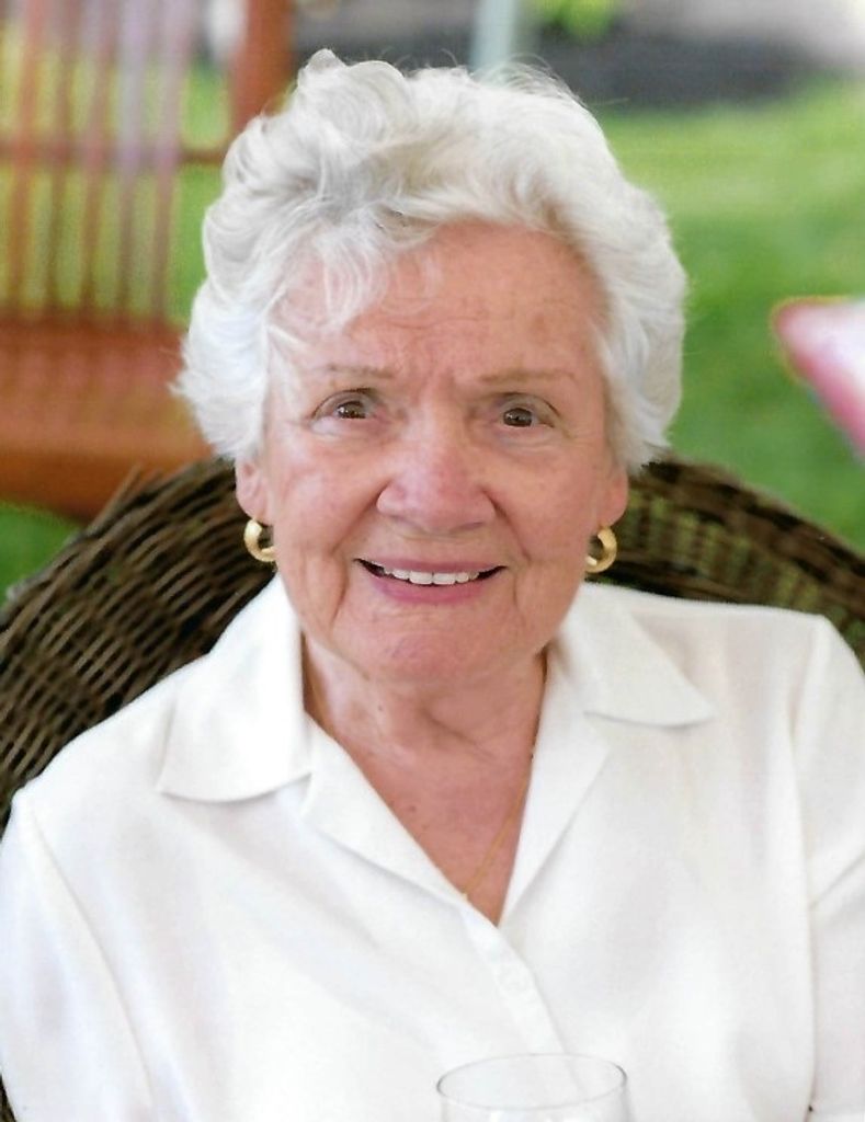 Anne Klausz Profile Photo