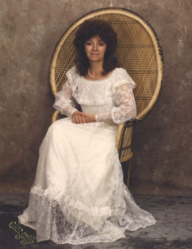Carolyn Sue Henderson