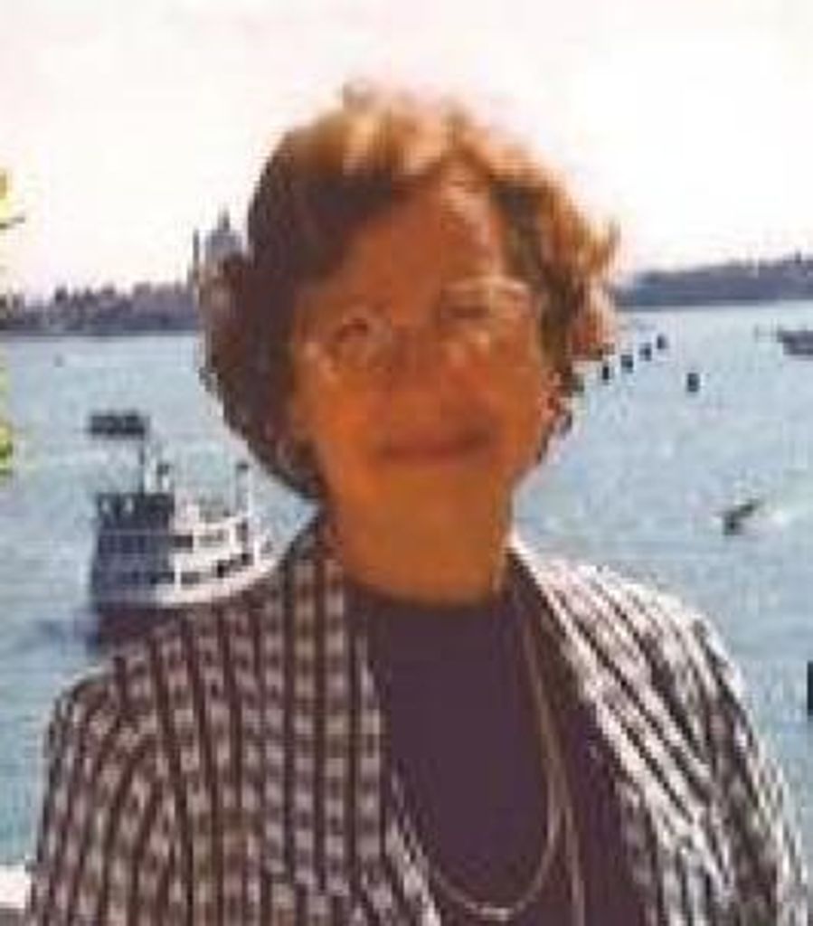 Mary Lamarca-Paravala