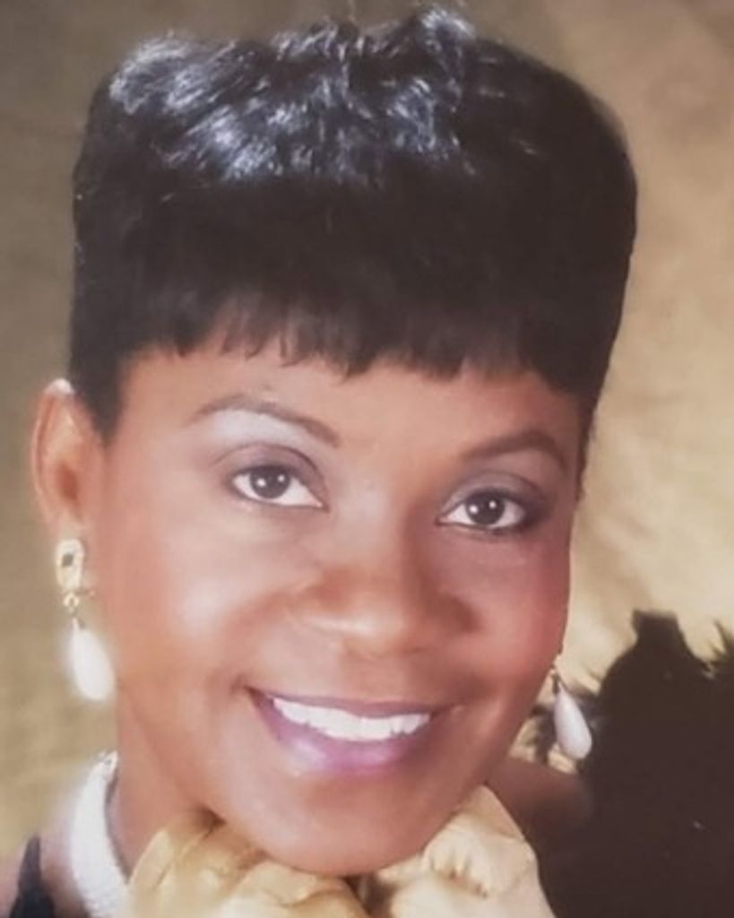Janie Charles Dominique Profile Photo