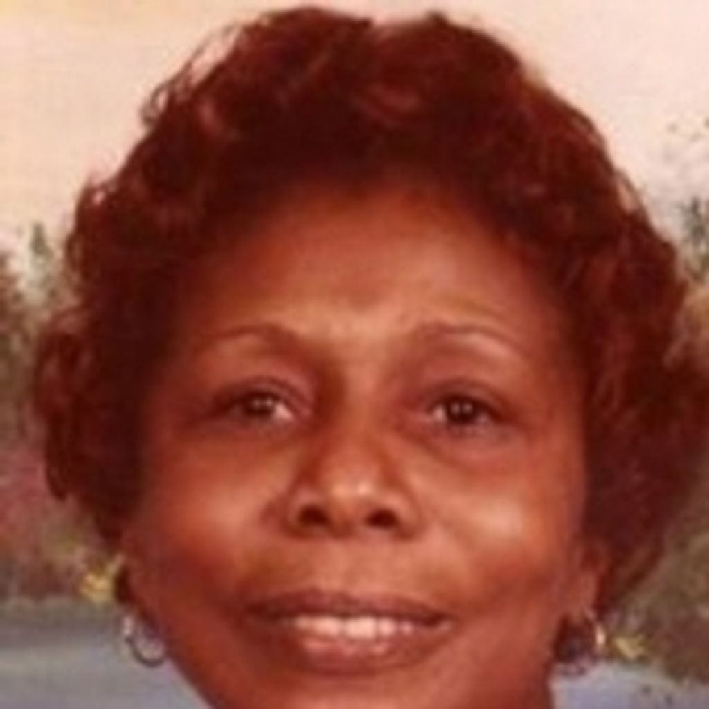 Olena Randle