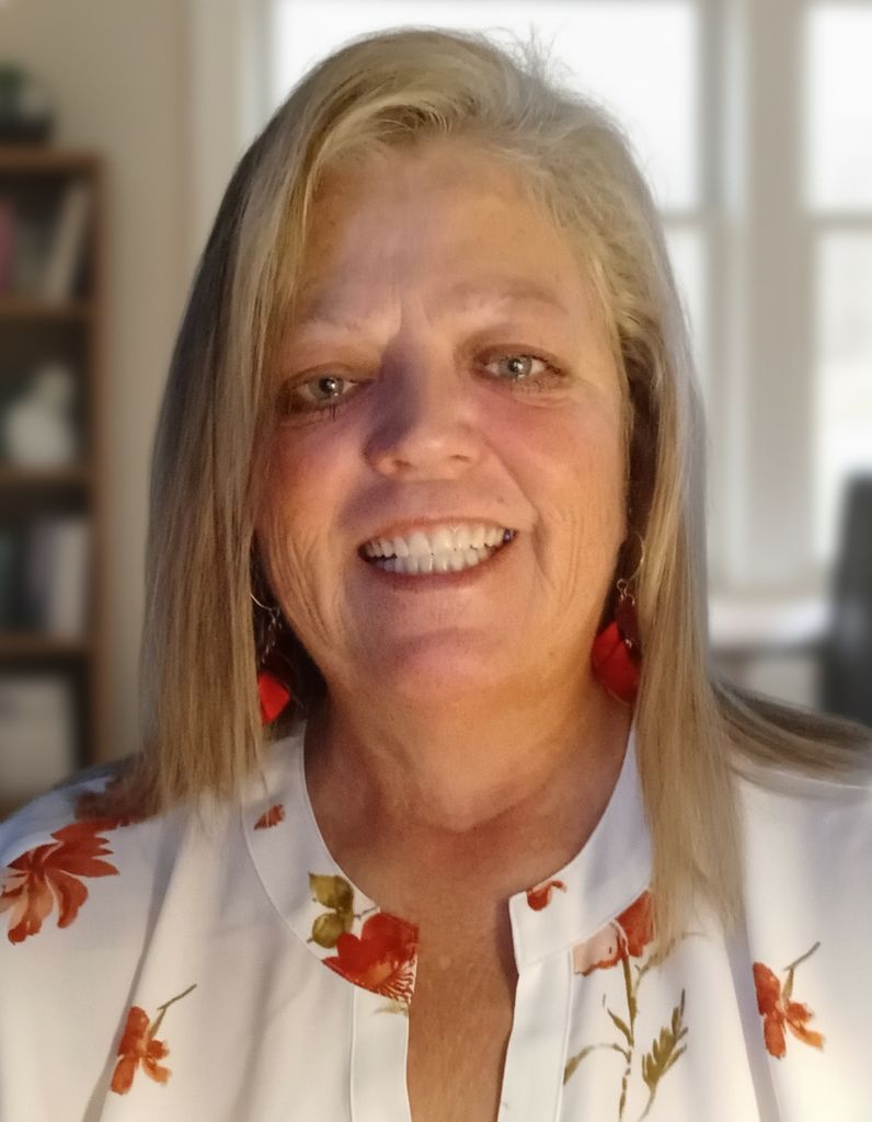 Penny Lynn Gomes Profile Photo