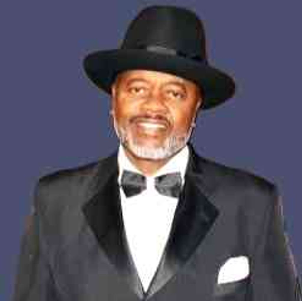 Michael Andre Woods Profile Photo