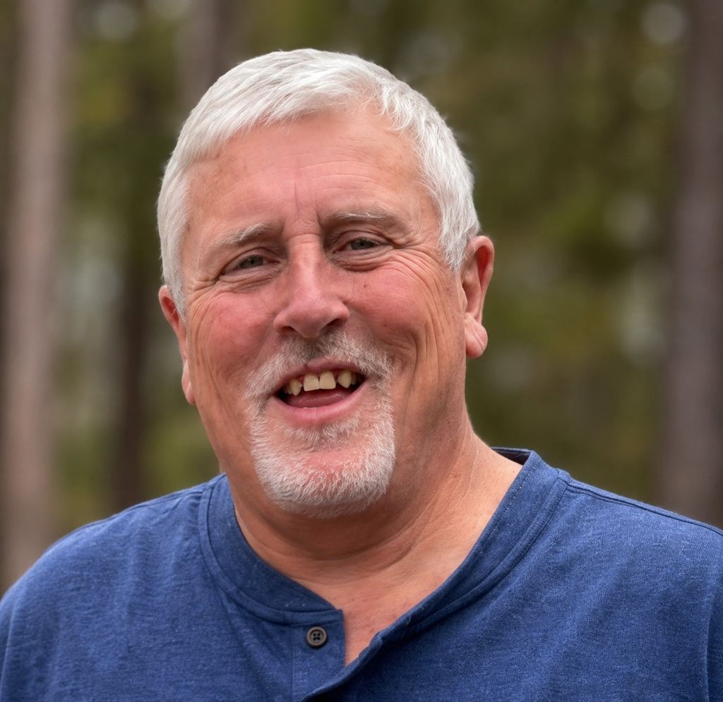 Billy Joe "BJ" Carlisle Profile Photo