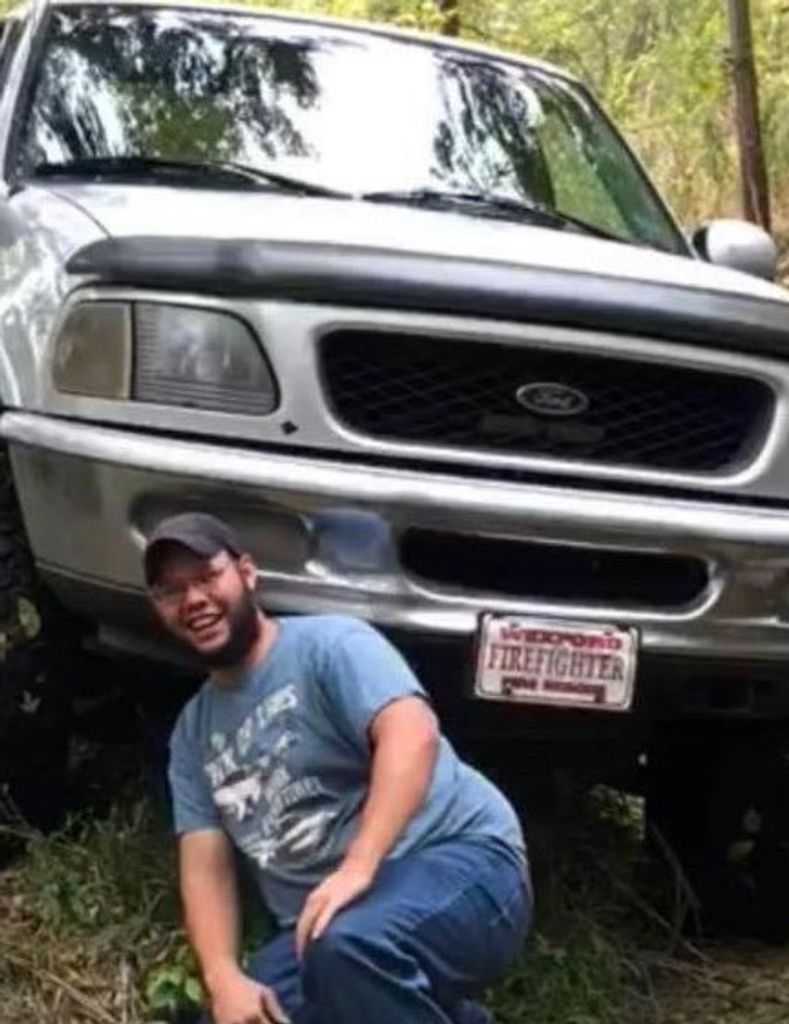 Timothy Andrew Ellsworth Profile Photo