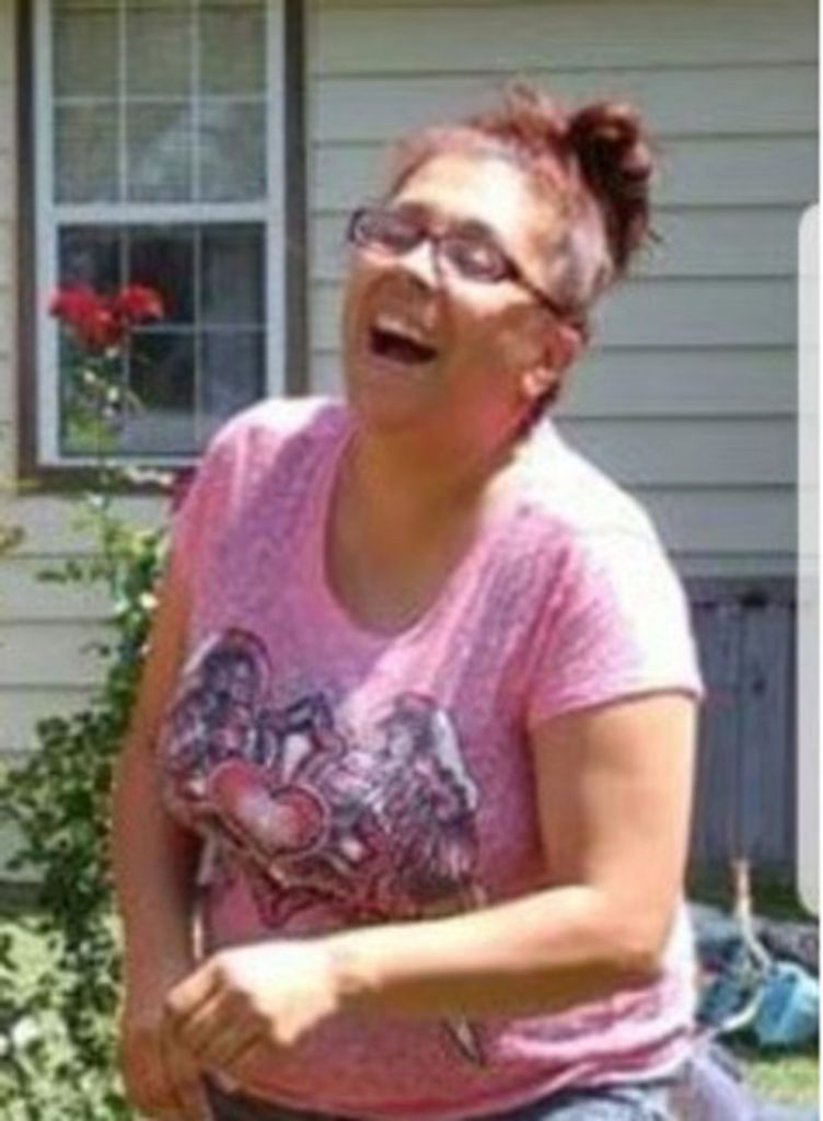 Lorie Ann Perez Profile Photo