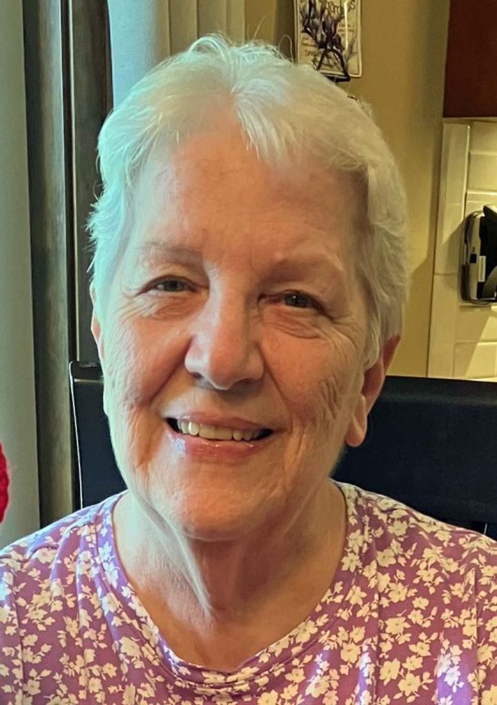 Carolyn Lee (Mackley)  Craven Profile Photo