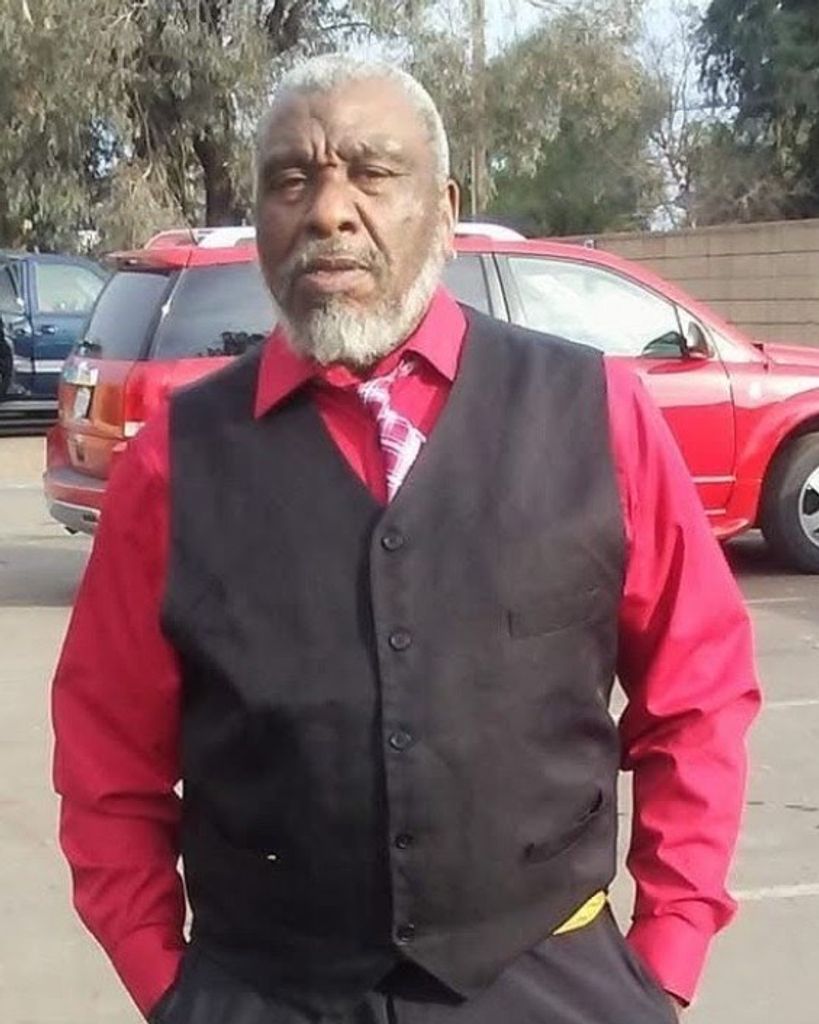 Larry Moore Stewart Profile Photo