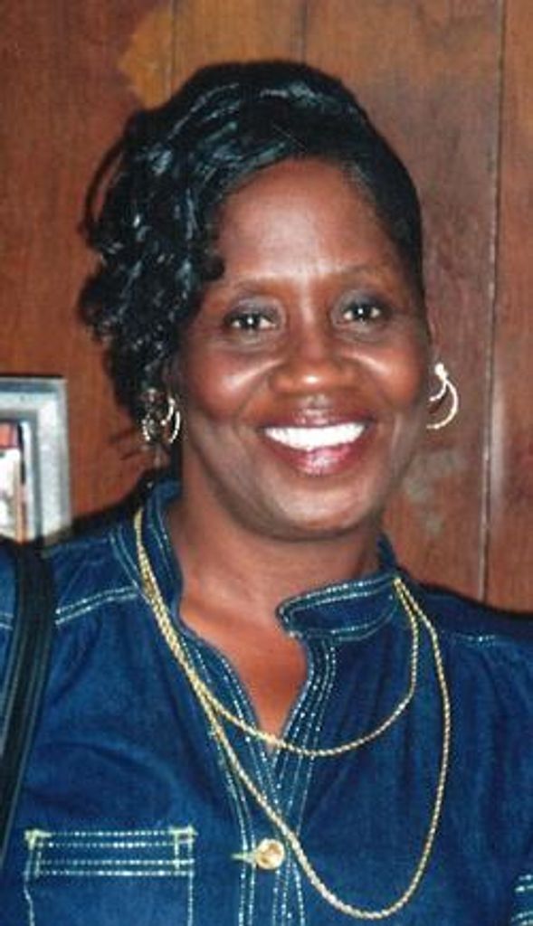 Sandra Pierre Profile Photo