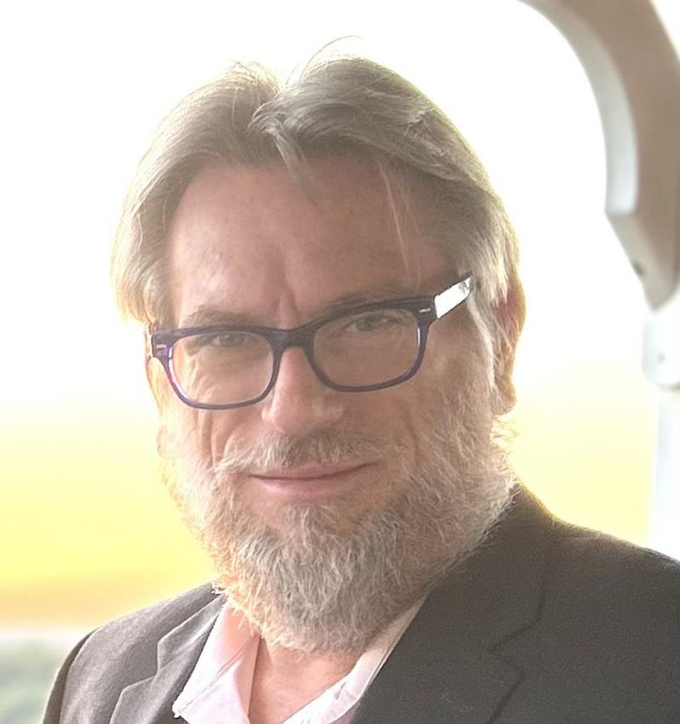 Christopher J. Hesse