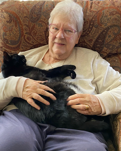 Pauline Emily Williams's obituary image