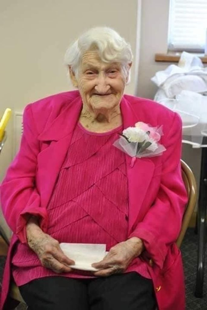 Lola Smith
