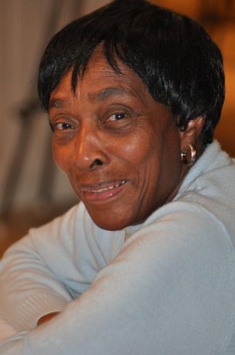 Gwendolyn Bascus photo gallery thumbnail 3 of 8