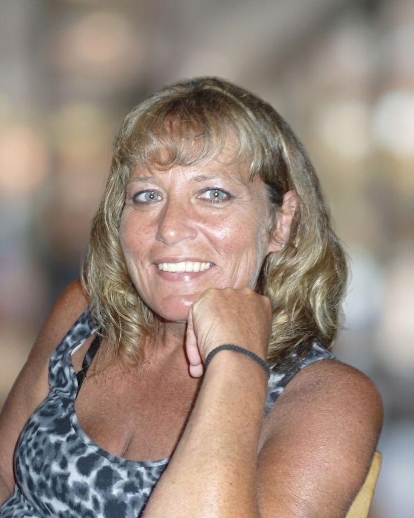 Debra Lee Peters Profile Photo