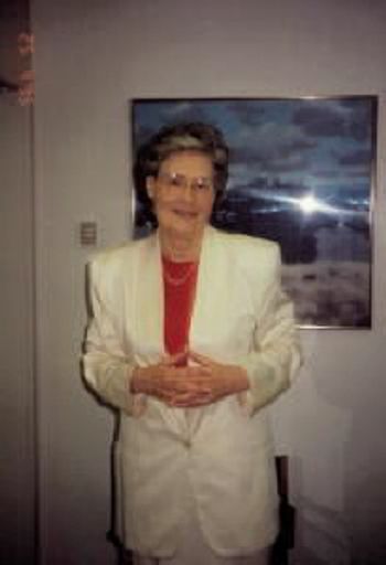 Barbara Paul photo gallery thumbnail 15 of 71