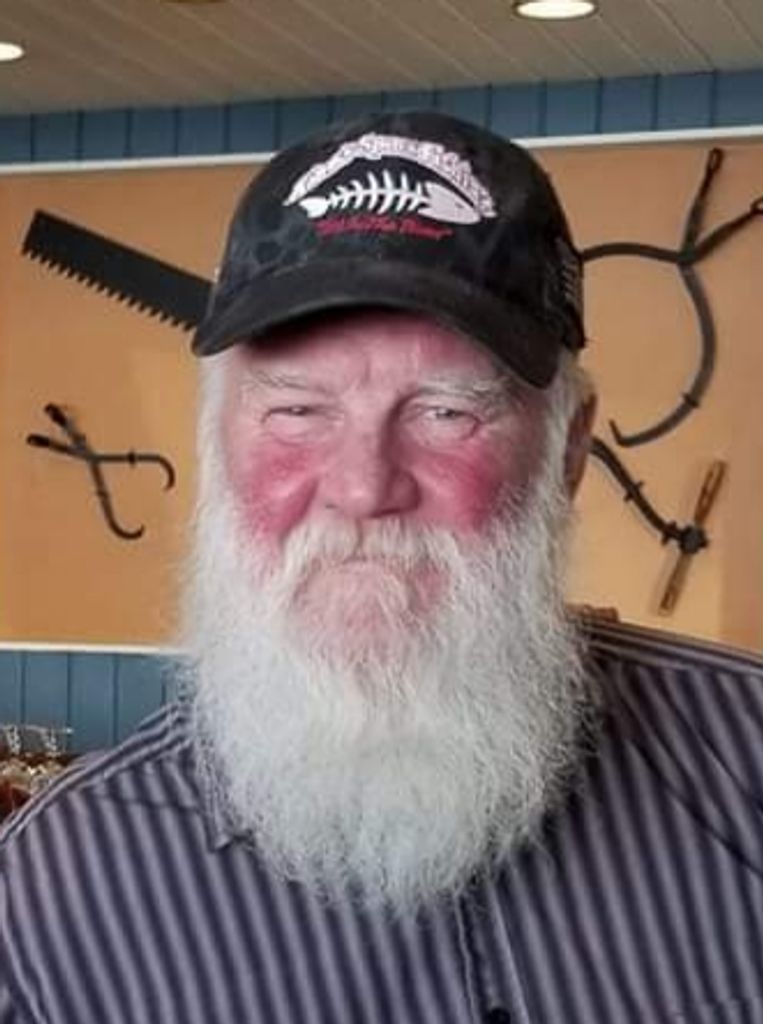 Darwin Axdahl