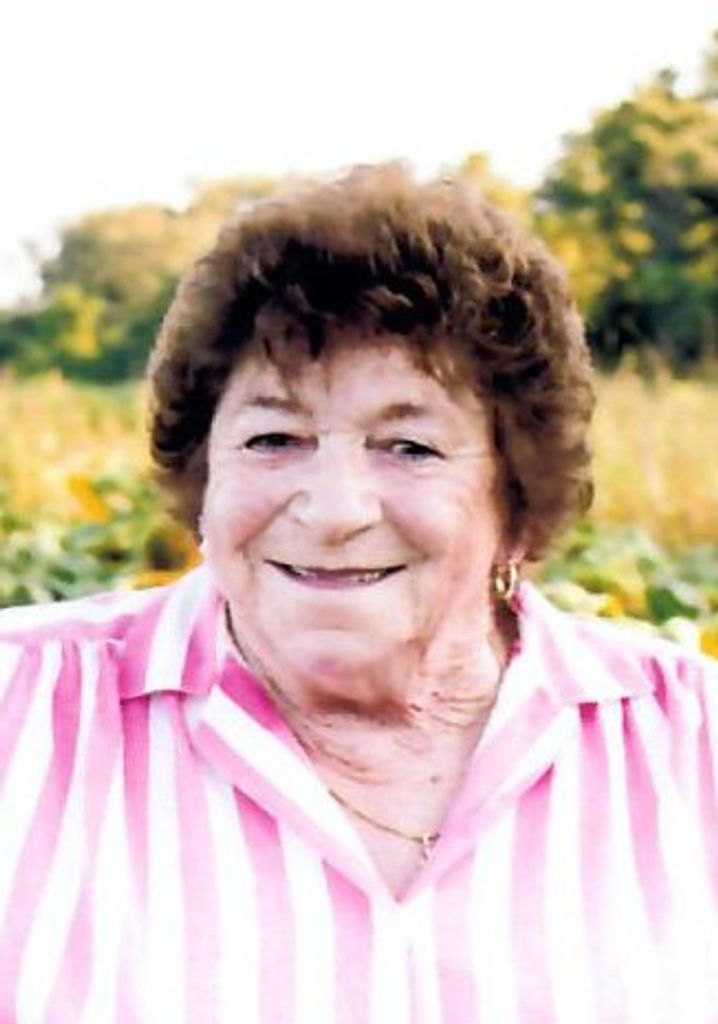 Jeretta "Jeri" W. (Holt)  Wills