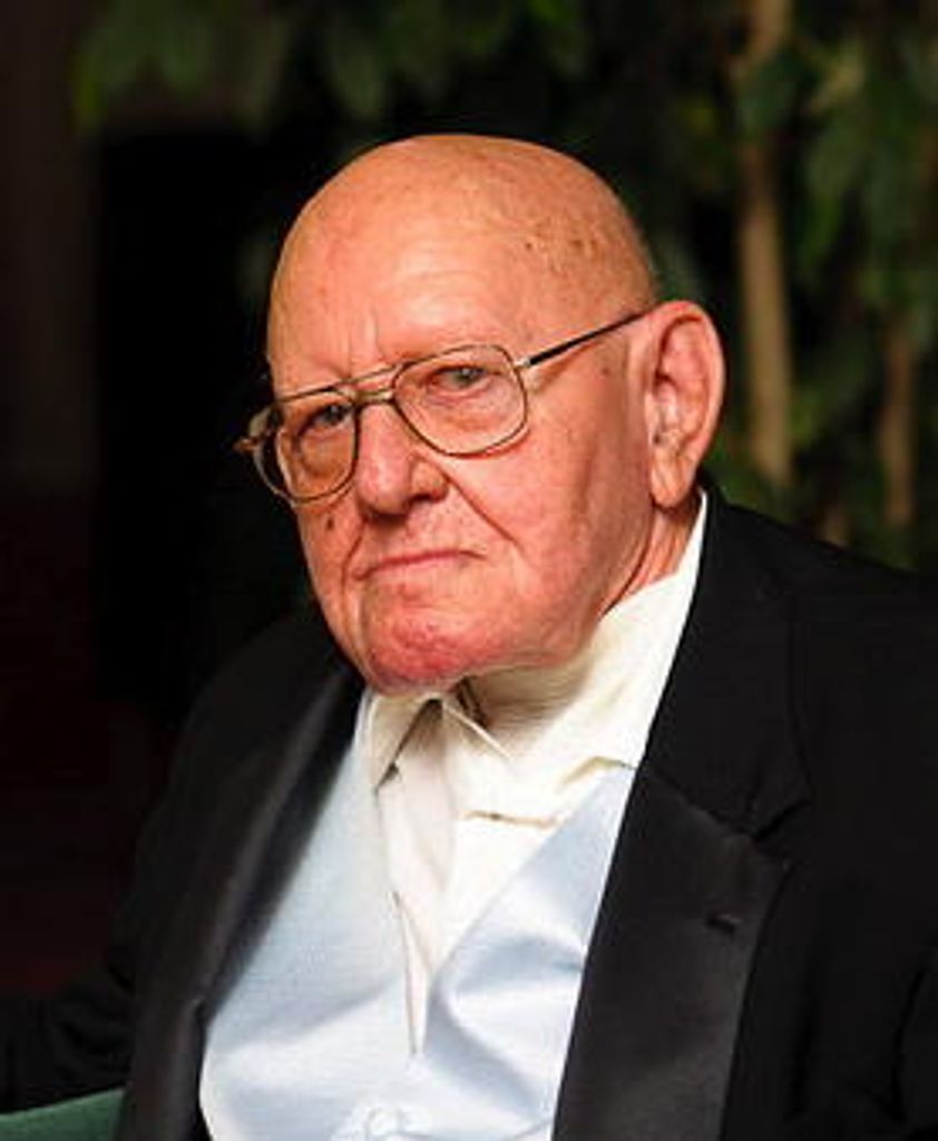 Kenneth Stevermer