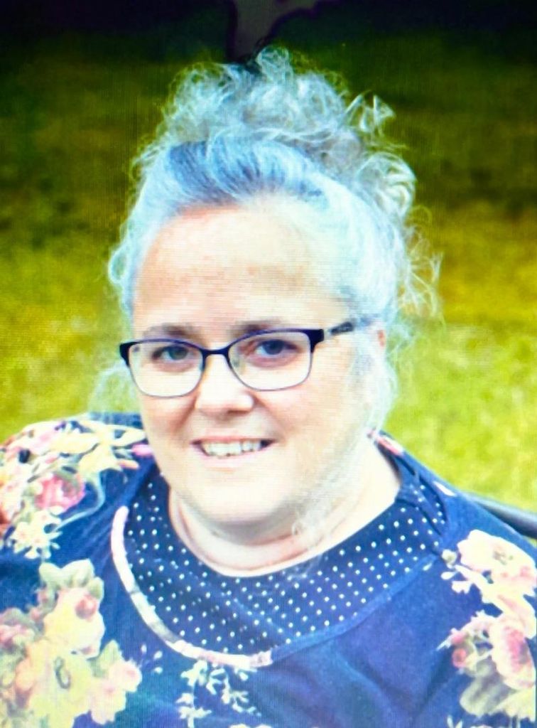 Darla Jane Holland Profile Photo