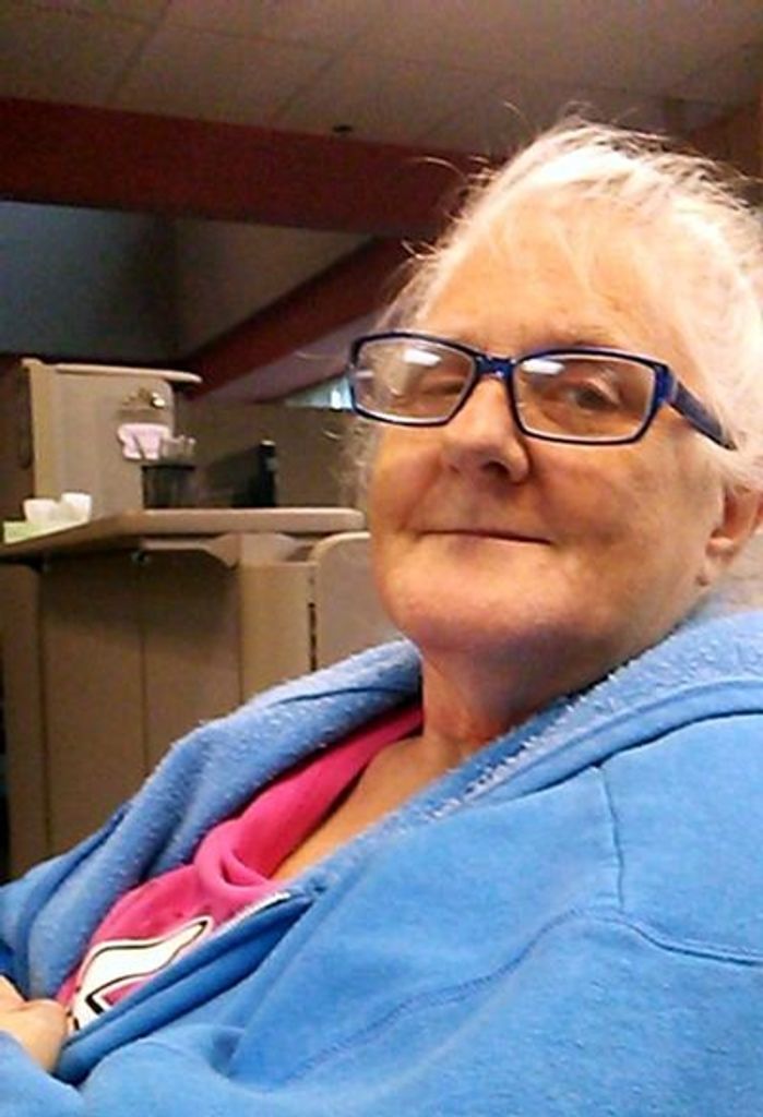 Donna Houle Profile Photo