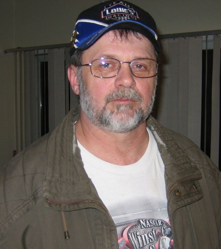 Victor "Vic" Lee Willerick