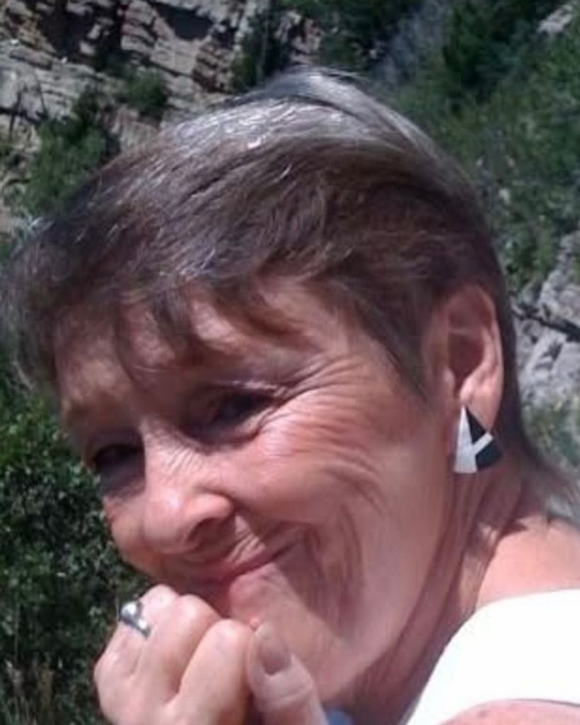 Sandra Denovellis Profile Photo