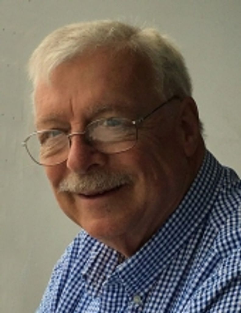 Larry  D. Ettinger