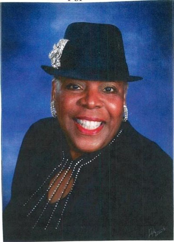 Mrs. Arlonia James Davis D'Oyley Profile Photo