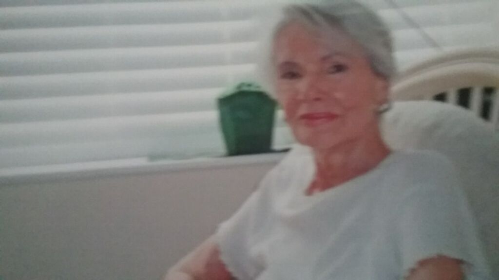 Lynda Van Scoyoc