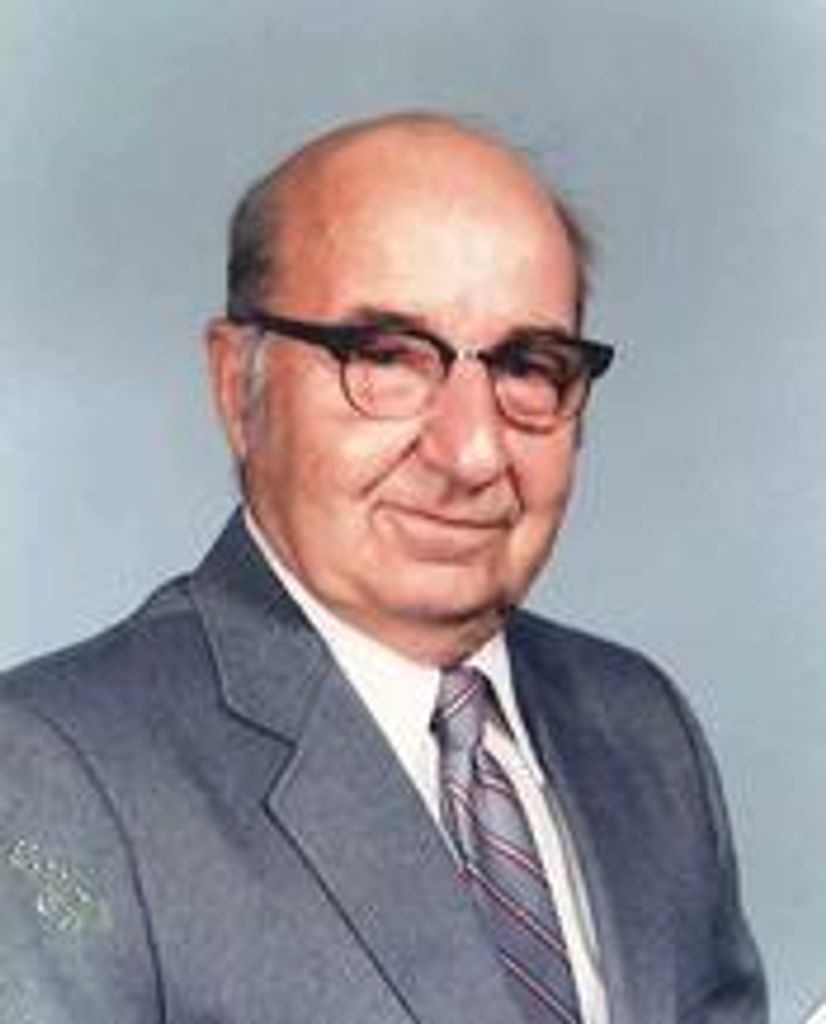 Alfred M Aune