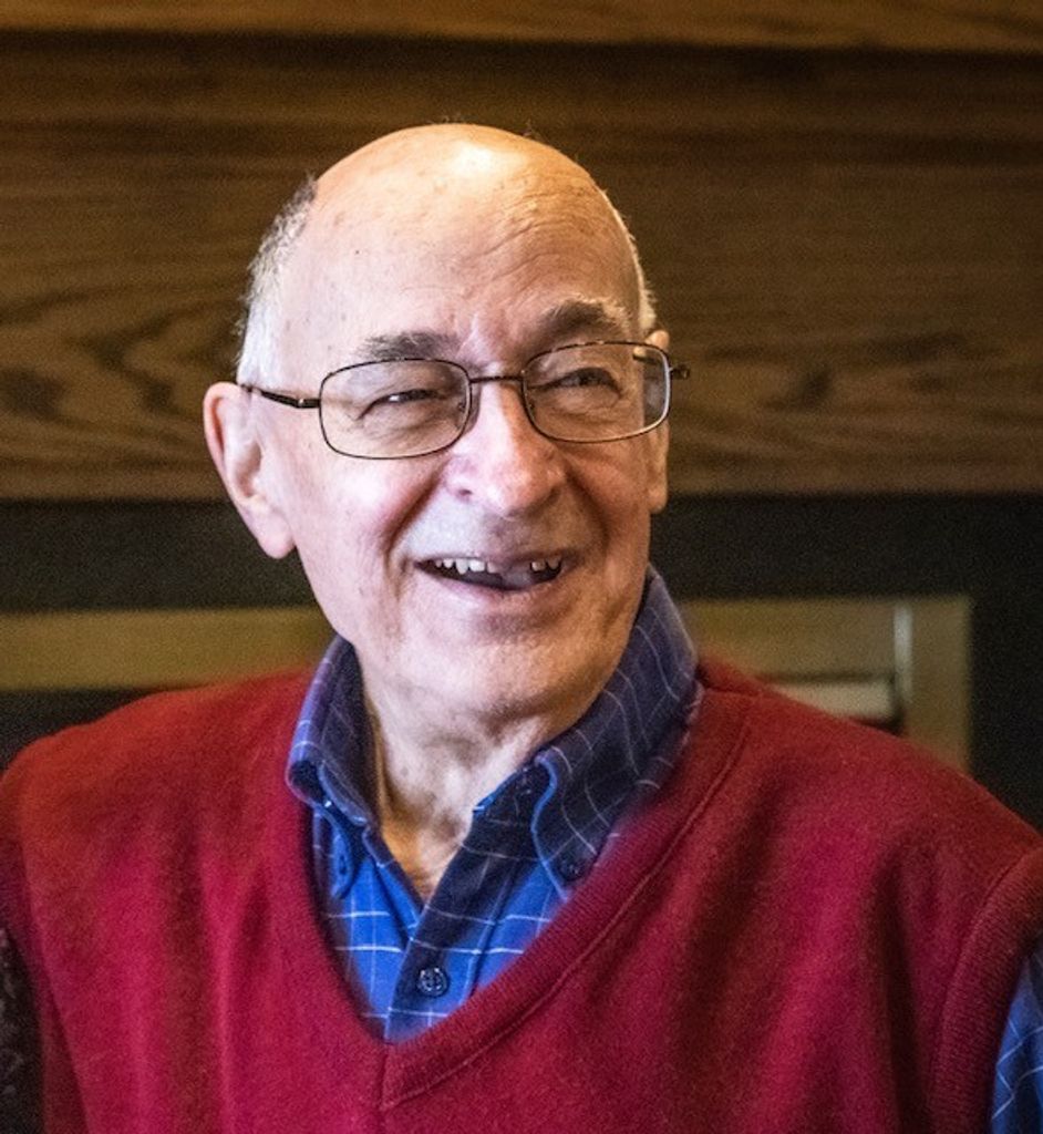 Thomas Frank Souza Profile Photo