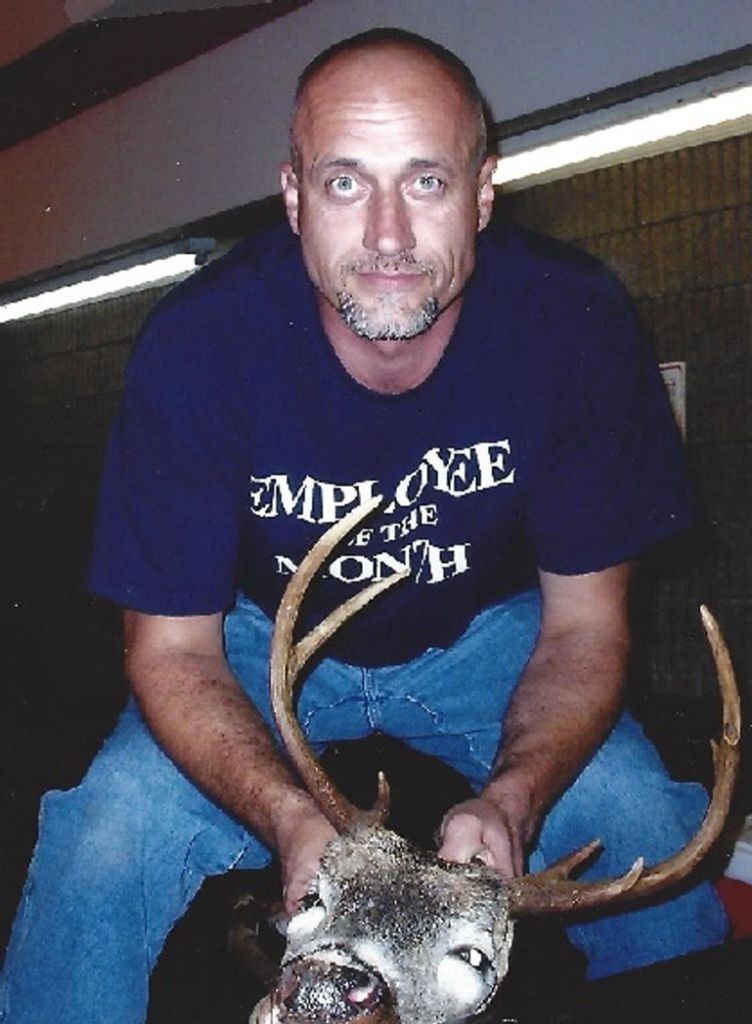 Anthony Hill Profile Photo