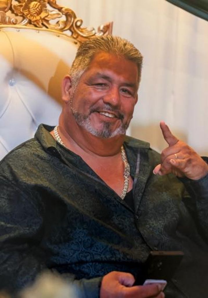 Jose J. Flores Profile Photo