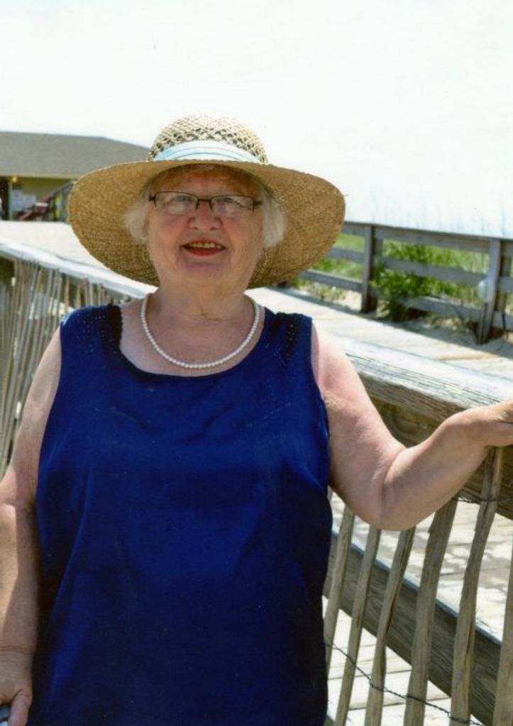 Minnie Grey Young Profile Photo