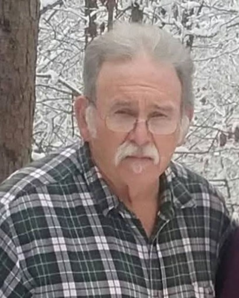 Clifton Edsel Davis Profile Photo